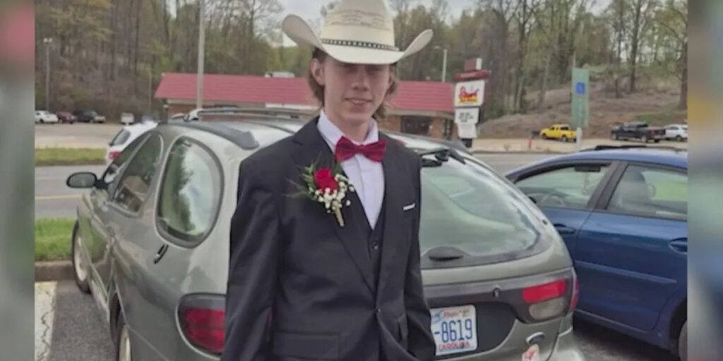 17-year-old dead after High-speed crash in Piedmont Triad; Community grieving