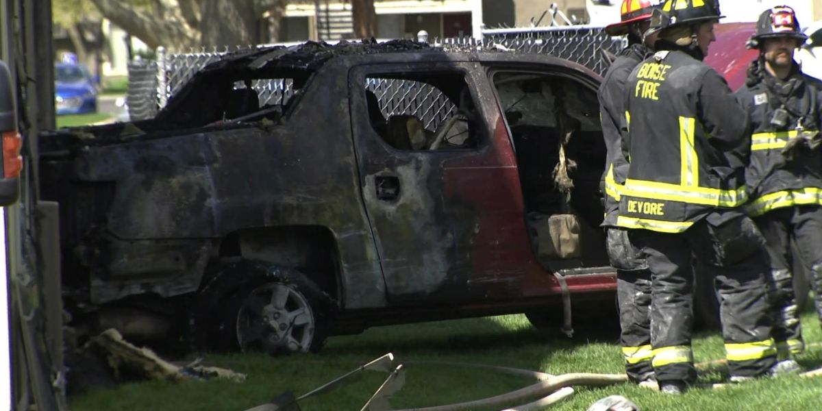 Car slammed into apartment in Garden City, caused Fire and Mass Evacuation Driver critical