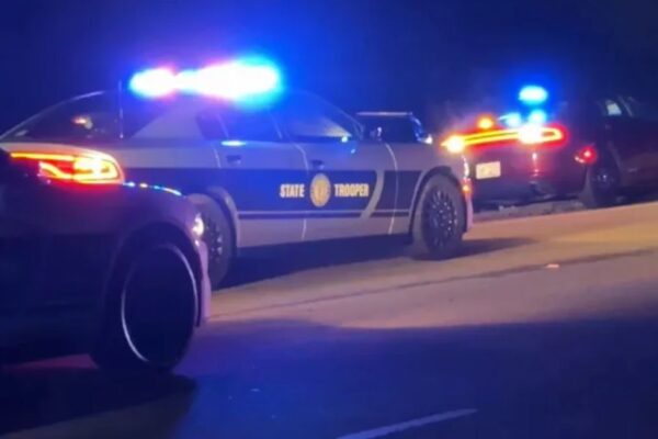 Hope Mills driver Arrested after escaping from police and crashing on Dead-end road