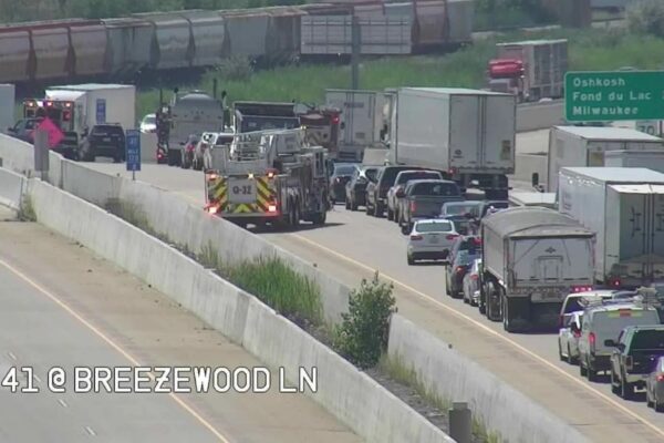 I-41 south crash near Cecil street causes Morning delays, Road reopened