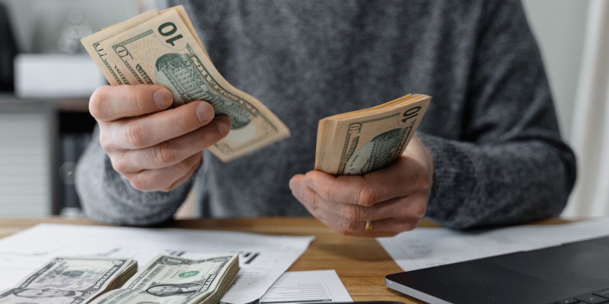 Refund Boost of $3,200 Coming for Retirees in Texas – Schedule Released