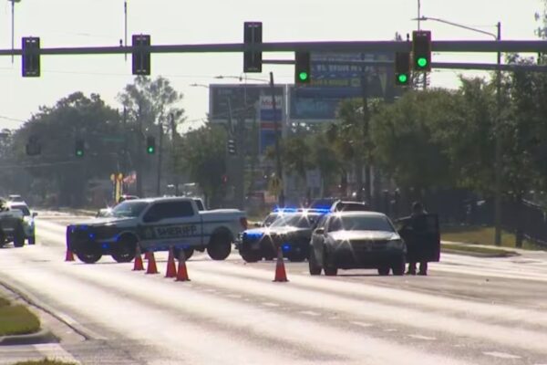 Student struck Dead by car near Orlando High School, was crossing Roads when died