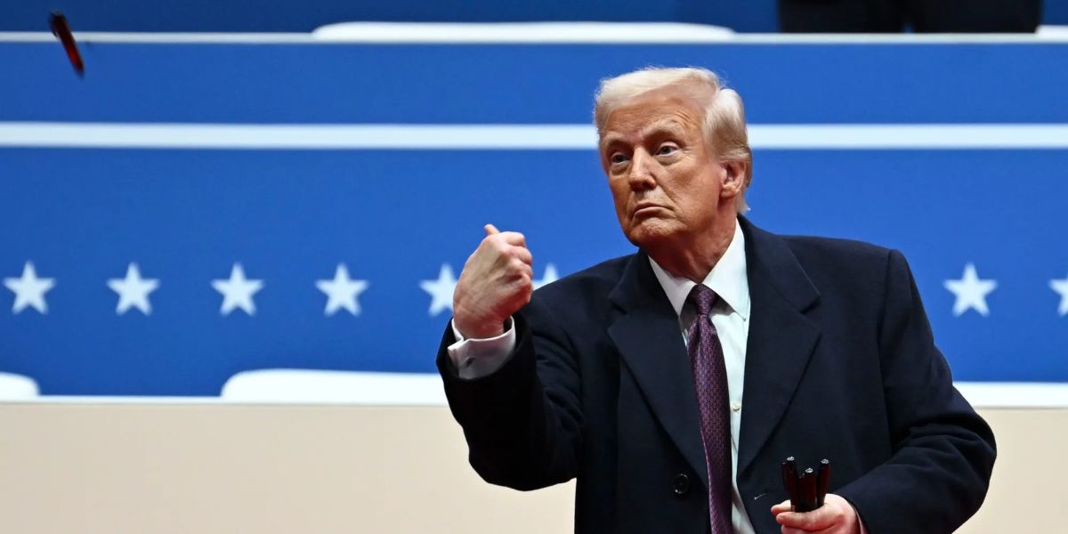 Trump Sets Sights on $430 Billion in Spending, Say Democratic Negotiators
