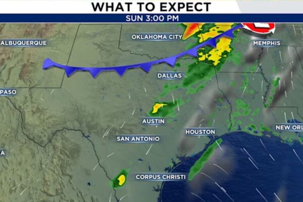 Warm, humid Thursday in Houston gives way to rainy Easter weekend