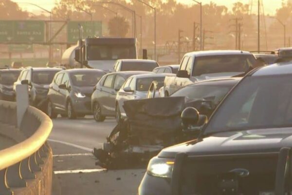 Wrong-way crash in Los Angeles killed 1, Traffic snarled on Easter Morning