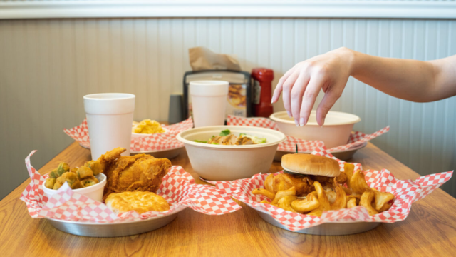4 New & Coming Soon Restaurants in Alabama, Including a Chicken Spot on Highway 280