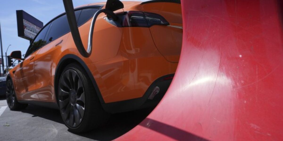 Congress votes to overturn California’s 2035 gas car ban, setting up legal fight