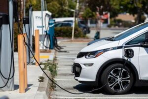 Democrats Say GOP is Undermining Filibuster Over Electric Vehicle Mandate