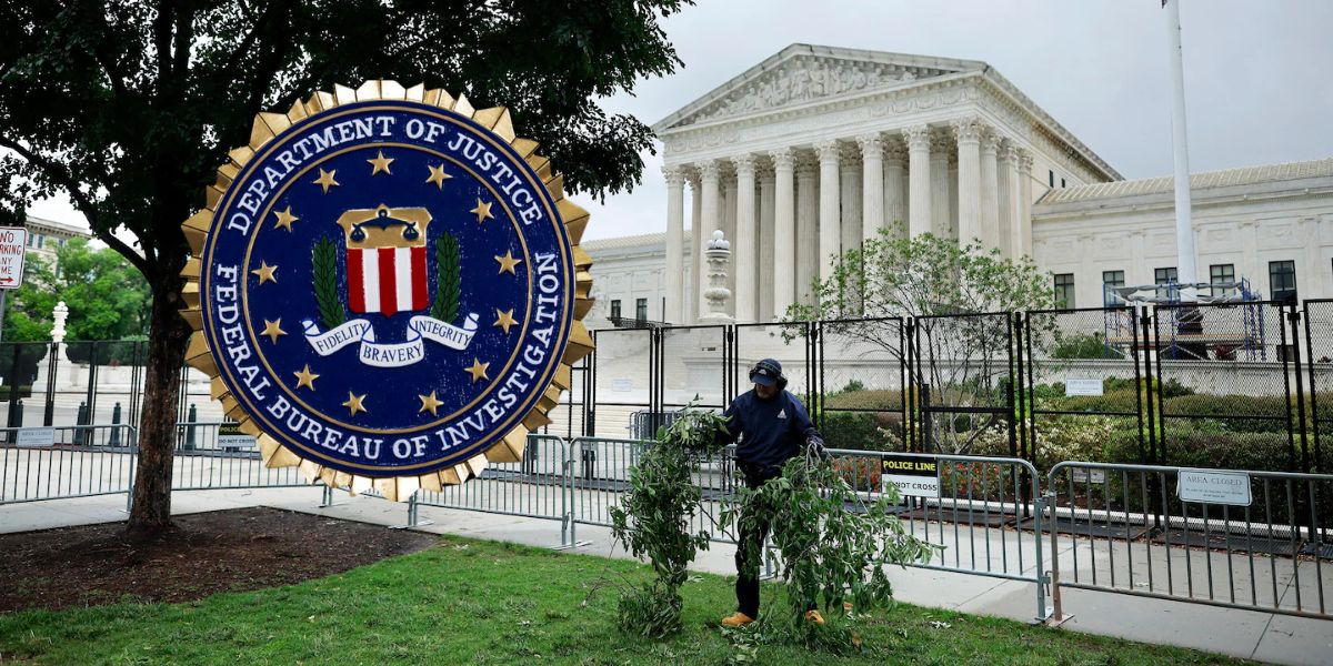 FBI Revives Probes Into Cocaine at White House, Dobbs Leak, and Capitol Pipe Bombs