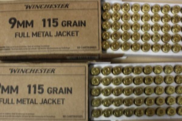 Holyoke man arrested after 100+ rounds of ammo, heroin found in vacant apartment