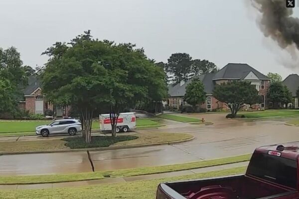Lightning bolt ignites home in Colleyville, injures 3 and displaces family Lightning bolt ignites home in Colleyville, injures 3 and displaces family