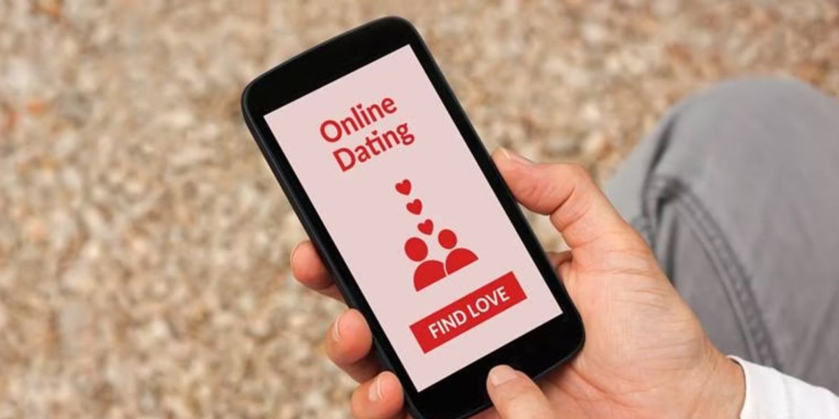 Man Loses $20,000 in Alleged Dating App Robbery in Los Angeles