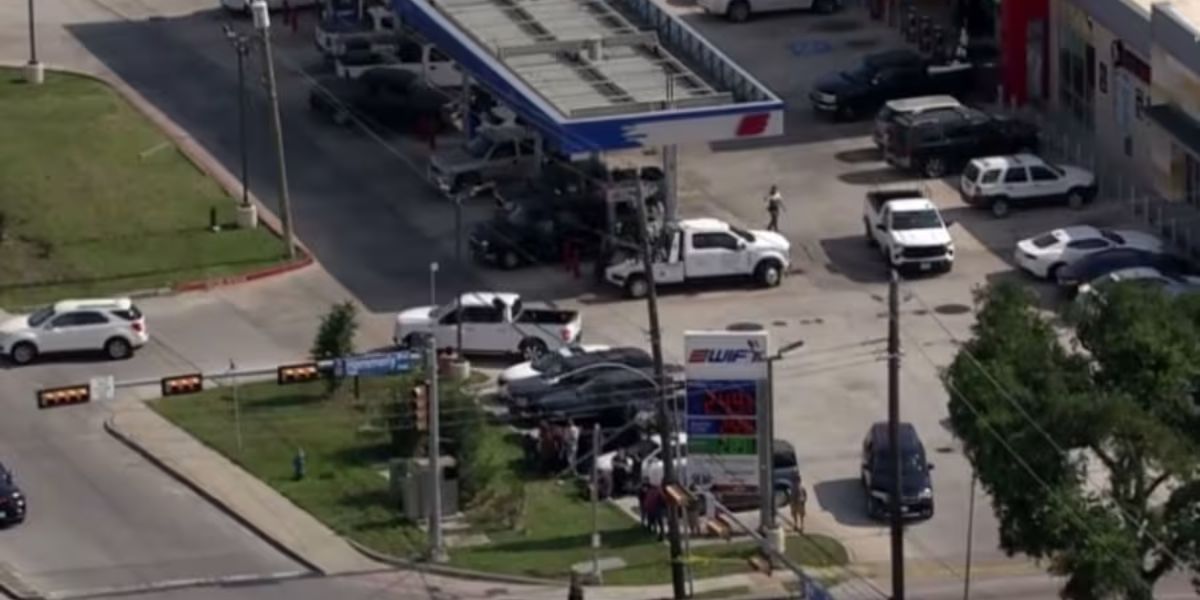 Man shot and killed by HPD officer after threatening with bat, concrete chunk