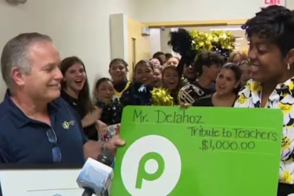 Miami Coral Park High Honors Teacher Who Shaped Generations