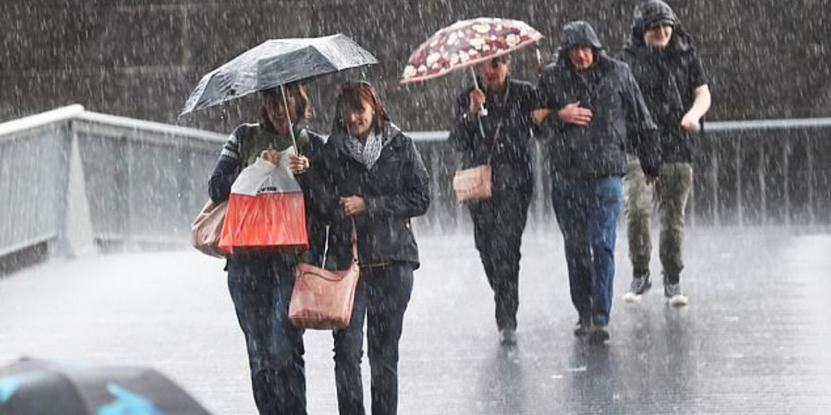 Millions Face Rain-Soaked Memorial Day Weekend as Storm Stalls Over South, Plains