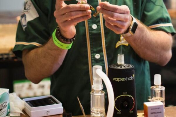 New California Laws Target Flavored Vaping and Hemp-Derived Products