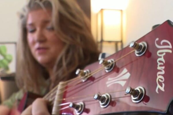 North Texas Mom Pens Touching Song Honoring Military Mothers for Mother’s Day