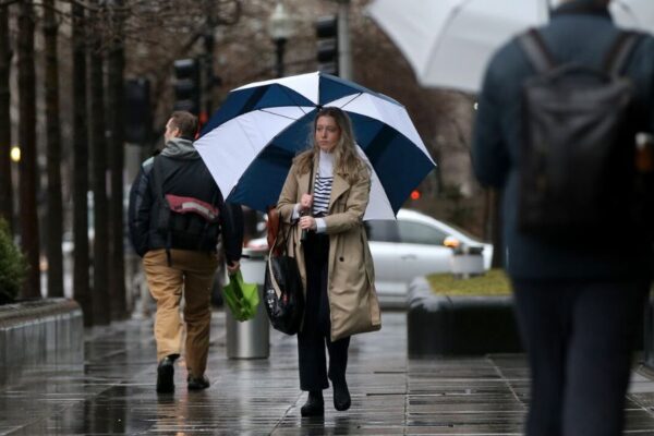 Rare May Noreaster Hits Northeast with Wind and Rain Before Holiday Weekend