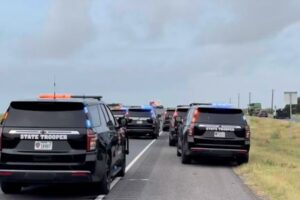 SUV slams into 18-wheeler near Driscoll, driver rushed to hospital after extraction