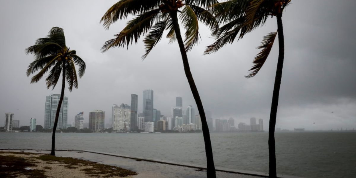 Severe weather targets Central and Eastern US, Tornadoes possible in populated areas