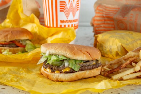 Texas Man Wants $1M Because Whataburger Forgot to Hold the Onions
