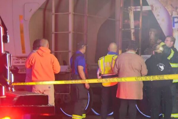 Train Strikes Family on Railroad Bridge: 2 Adults and 1 Child Killed, Another Injured