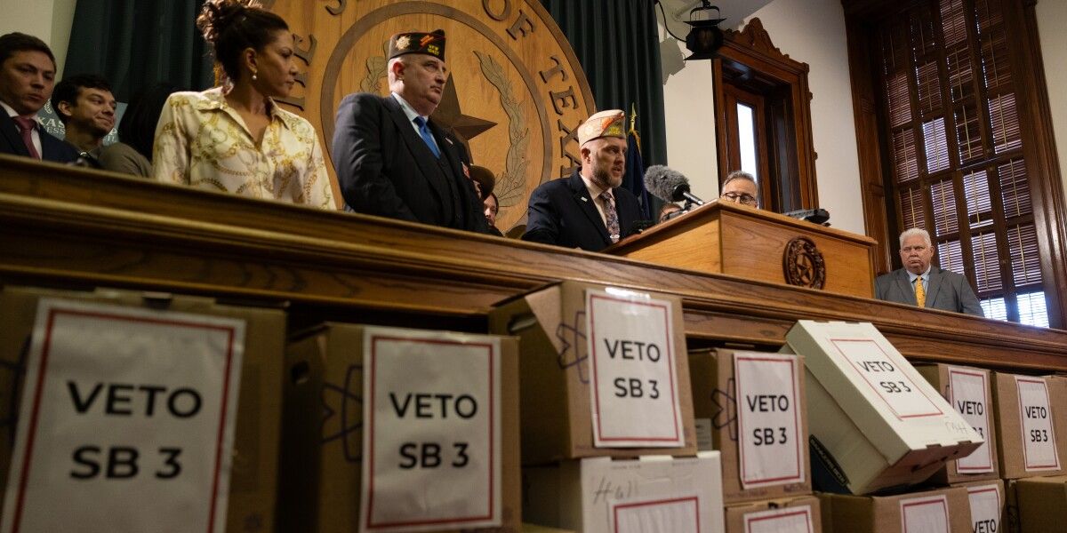 Advocates Push Back on THC Ban With 150K-Signature Petition to Texas Governor