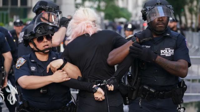 At Least 65 Arrested in Chaotic NYC Anti-ICE Protest as Thousands Take to Streets