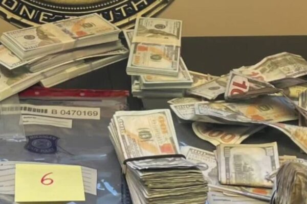 Authorities Seize $100,000 in Fake Cash Following Facebook Marketplace Transaction