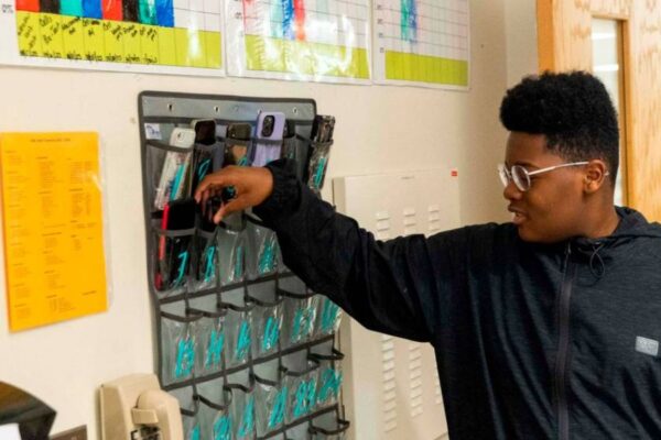 Cell phones banned during school day for Wake County elementary and middle students