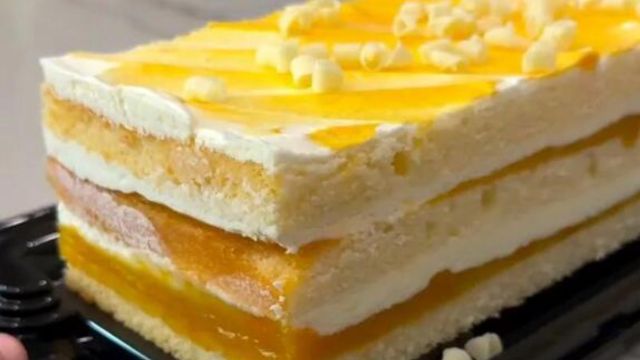 Costco Launches New Bakery Cake, and Customers Can’t Get Enough