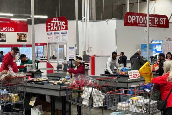 Costco Launches Scan and Go App to Eliminate Long Checkout Lines