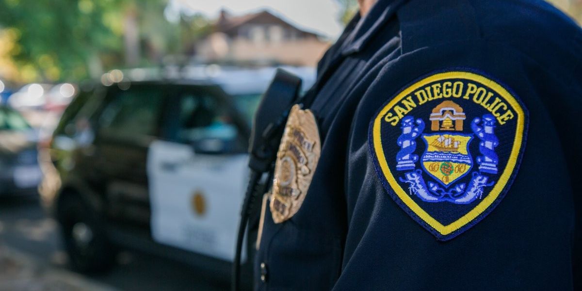 Man fatally shot by San Diego police after pursuit and knife threat in Ocean Beach