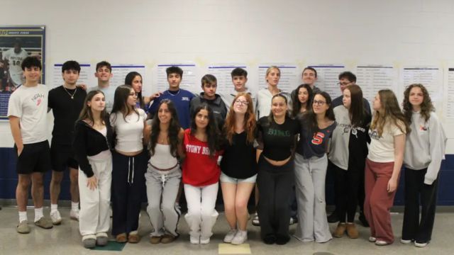 NY High School Celebrates Unusual Milestone with 15 Twin Pairs Graduating