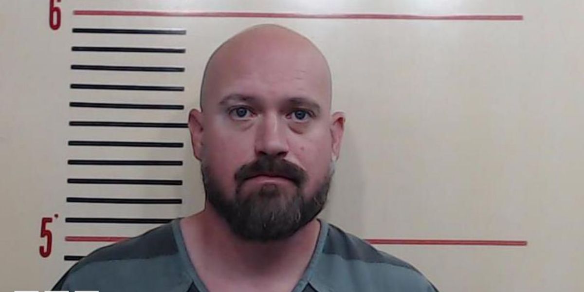 Officials Texas Man Secretly Gave Girlfriend Plan C to Terminate Pregnancy