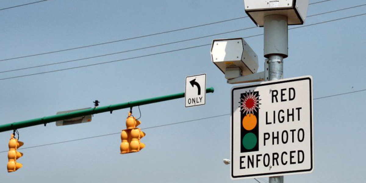 Police Report Over 500 Red-Light Violations in Manteca in Just One Month