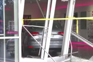 T-Mobile Store Damaged in NW Miami-Dade After 70-Year-Old Driver Crashes Into Building