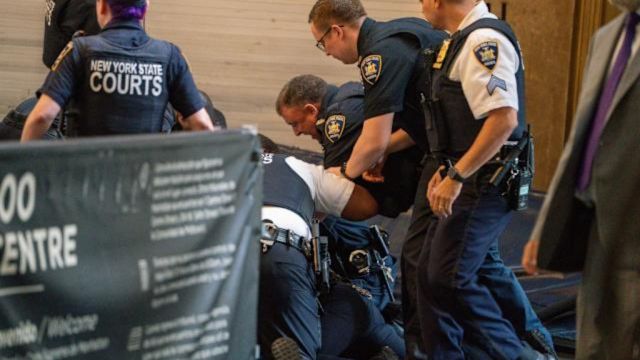Two Court Officers Stabbed at Site of Notorious NYC Trials