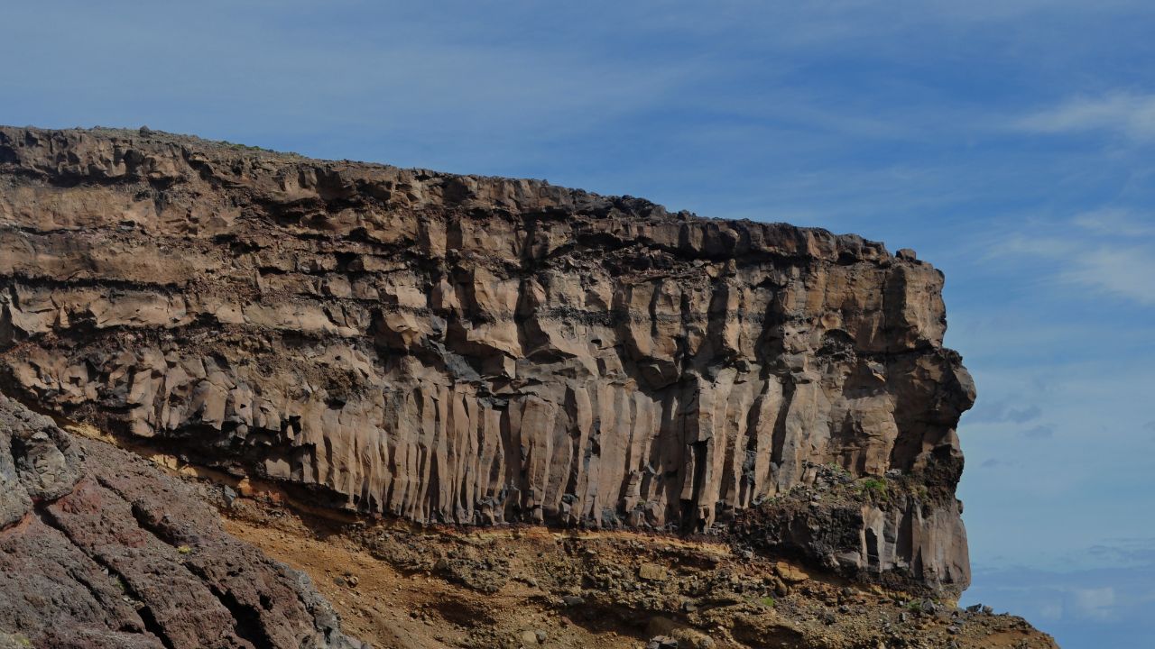 10 Extraordinary Illinois Rock Formations That Make the Rough Trails Totally Worth It