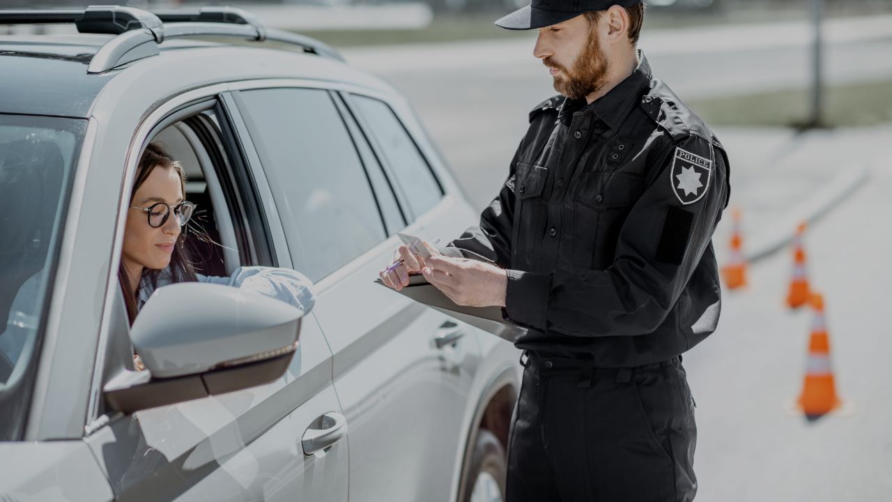 Can Minnesota Police Search Your Phone During a Traffic Stop? Here’s What You Need to Know