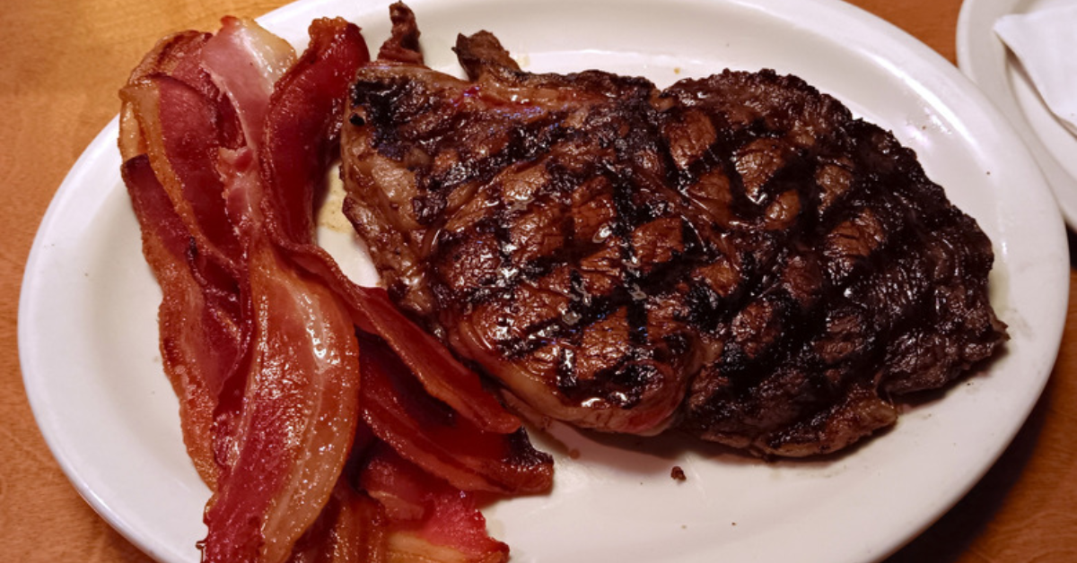 10 Steakhouse Chains Known for Serving Good Ribeye Steaks in the US