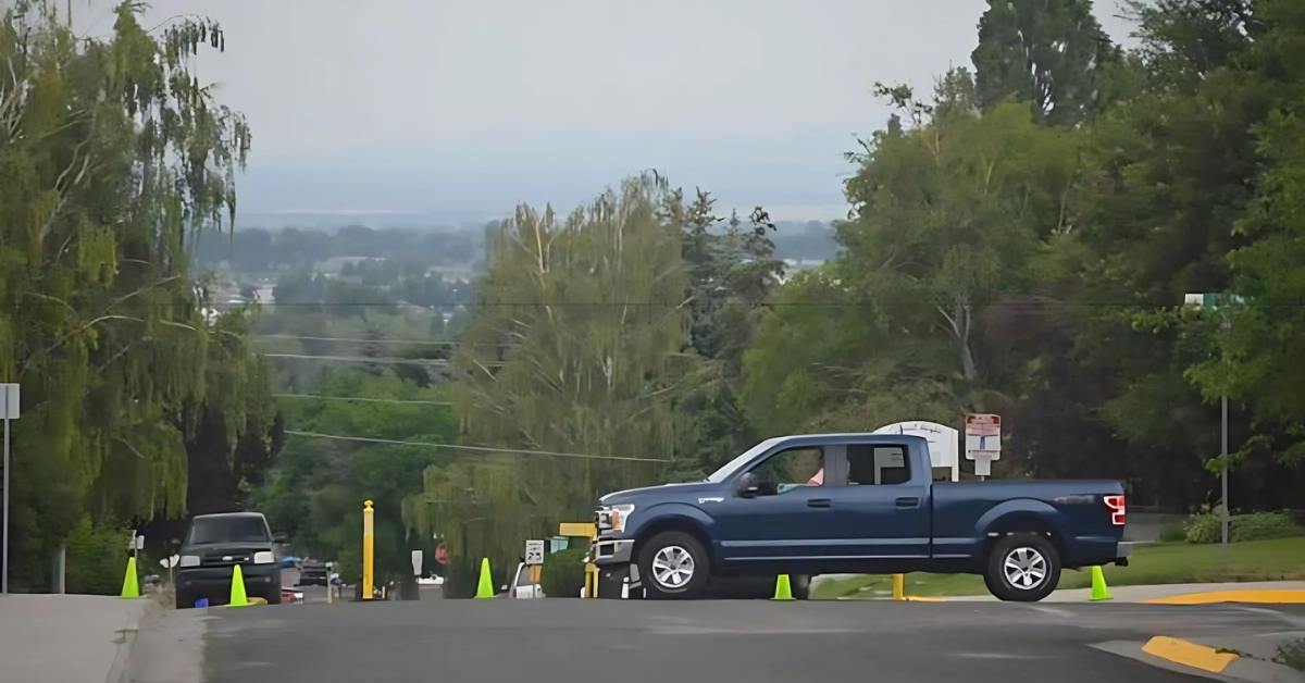 Urgent Repair Underway for Gas Leak on West 7th South in Rexburg